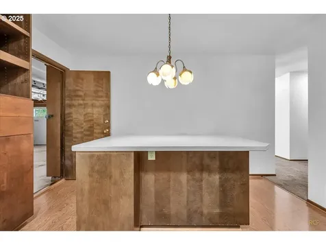 773 SE 33rd Avenue Hillsboro OR 97123