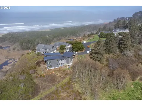 Vanora Street Neskowin OR 97149