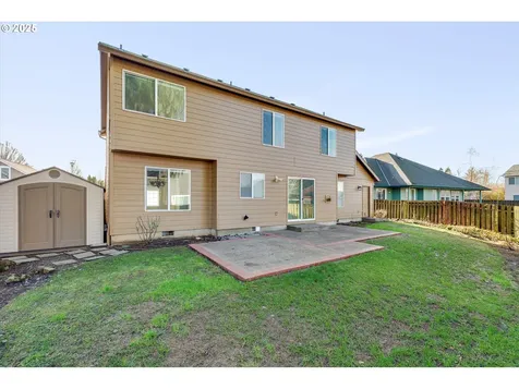 1380 SE 9th Avenue Canby OR 97013