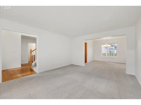 1380 SE 9th Avenue Canby OR 97013