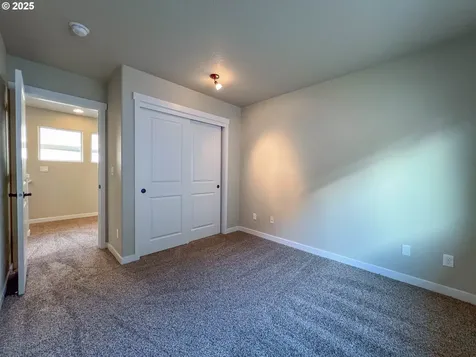 386 SW 203rd Terrace Beaverton OR 97006