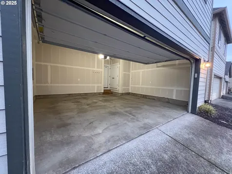 386 SW 203rd Terrace Beaverton OR 97006