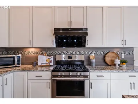 14754 NW Delia Street Portland OR 97229
