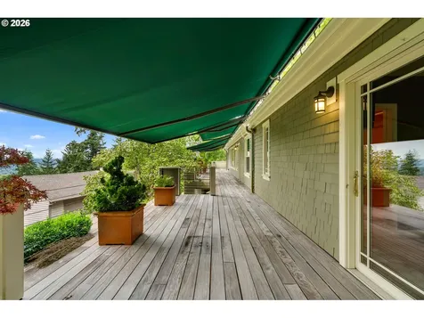 4621 SW Hillside Drive Portland OR 97221