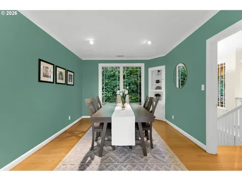 4621 SW Hillside Drive Portland OR 97221
