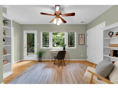 4621 SW Hillside Drive Portland OR 97221