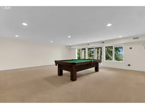 4621 SW Hillside Drive Portland OR 97221