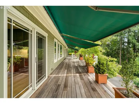 4621 SW Hillside Drive Portland OR 97221