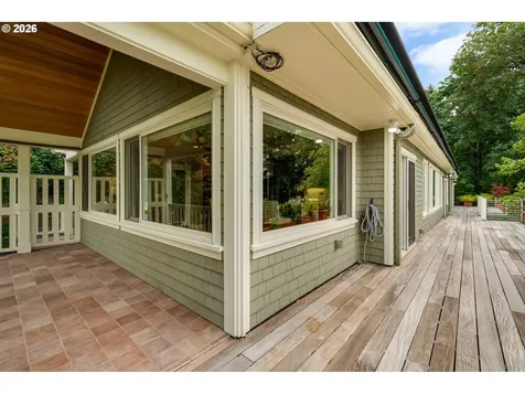 4621 SW Hillside Drive Portland OR 97221