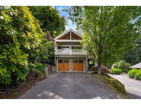 4621 SW Hillside Drive Portland OR 97221