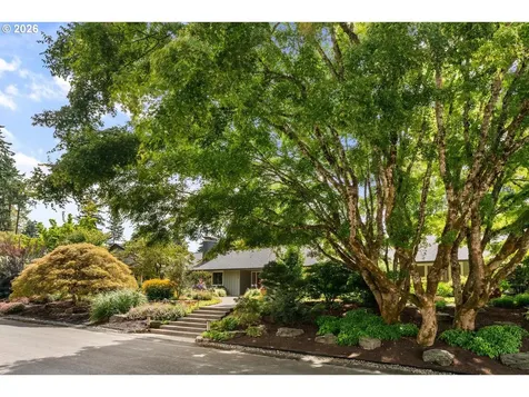 7550 SW Laurel Street Portland OR 97225