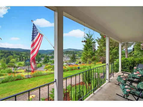 950 N Shasta Way Clatskanie OR 97016