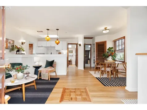 7022 NE Siskiyou Street Portland OR 97213