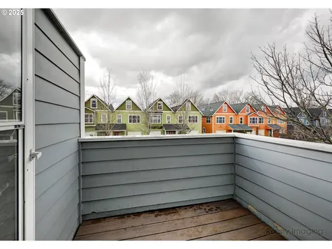 6822 N Borthwick Avenue Portland OR 97217