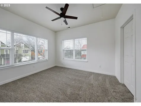 6822 N Borthwick Avenue Portland OR 97217