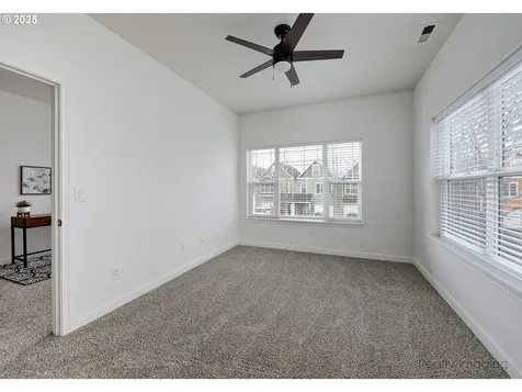 6822 N Borthwick Avenue Portland OR 97217