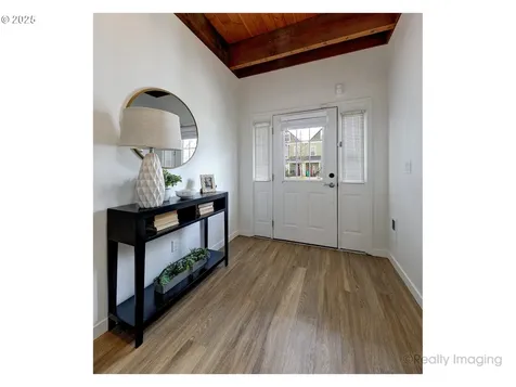6822 N Borthwick Avenue Portland OR 97217