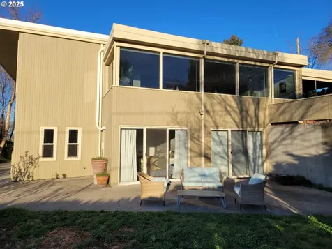 411 NW Horn Avenue Pendleton OR 97801