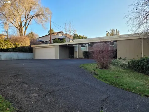 411 NW Horn Avenue Pendleton OR 97801