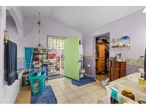 3604 Azalea Glen Road Glendale OR 97442