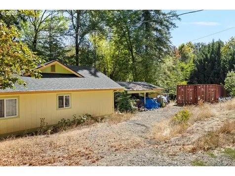 3604 Azalea Glen Road Glendale OR 97442