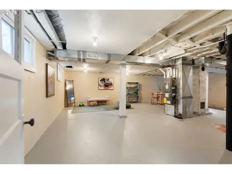 9530 N Edison Street Portland OR 97203