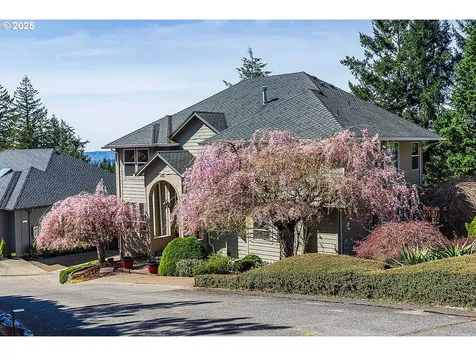 9645 SE Westview Court Happy Valley OR 97086
