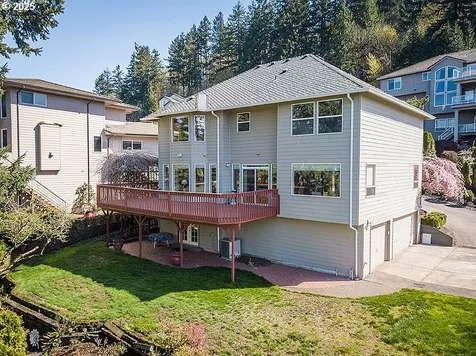 9645 SE Westview Court Happy Valley OR 97086