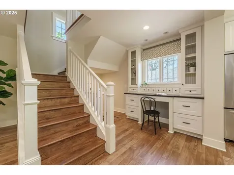 2702 NE 35th Place Portland OR 97212
