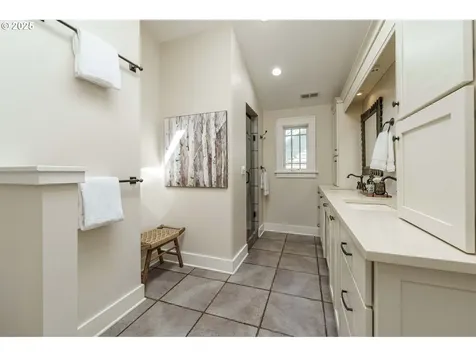 2702 NE 35th Place Portland OR 97212