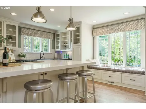 2702 NE 35th Place Portland OR 97212