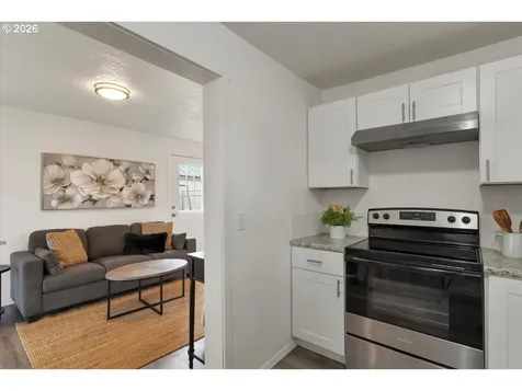 809 SW Ash Street Dallas OR 97338