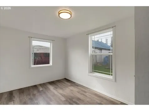 809 SW Ash Street Dallas OR 97338