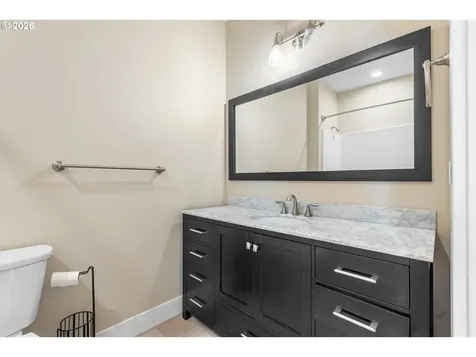 110 W Flangas Avenue Roseburg OR 97471