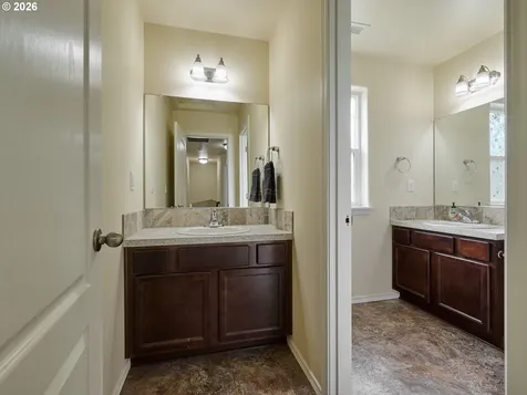 3138 Reed Avenue Woodburn OR 97071
