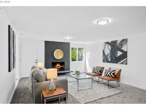 2 Falstaff Street Lake Oswego OR 97035