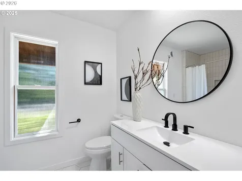 2 Falstaff Street Lake Oswego OR 97035