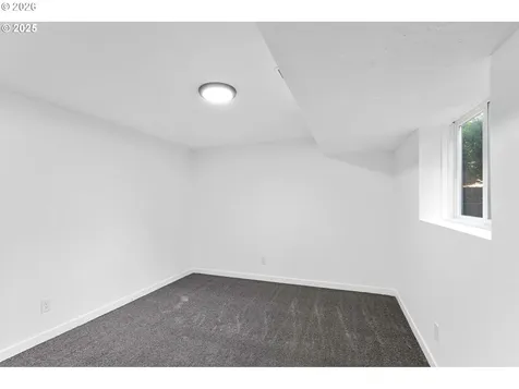 2 Falstaff Street Lake Oswego OR 97035
