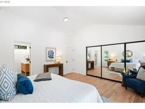 2 Falstaff Street Lake Oswego OR 97035