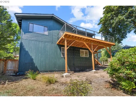 2 Falstaff Street Lake Oswego OR 97035