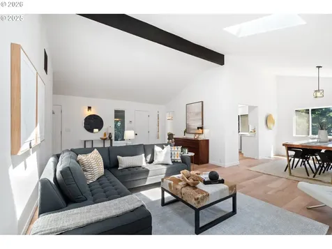 2 Falstaff Street Lake Oswego OR 97035