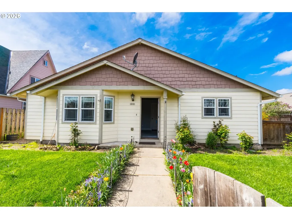 1551 Tierra Drive NE Salem OR 97301