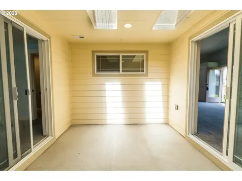 1551 Tierra Drive NE Salem OR 97301