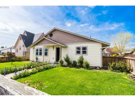 1551 Tierra Drive NE Salem OR 97301