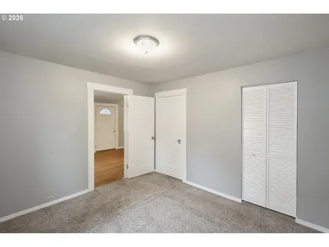 6125 SE 138th Place Portland OR 97236