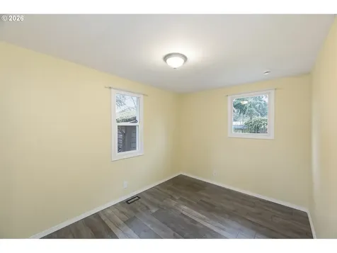 6125 SE 138th Place Portland OR 97236