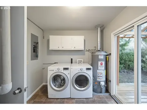 6125 SE 138th Place Portland OR 97236