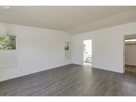 1145 SW Cypress Street Mcminnville OR 97128