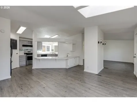 1145 SW Cypress Street Mcminnville OR 97128