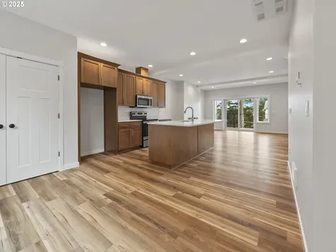 1496 SE Marine Avenue Lincoln City OR 97367